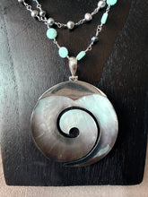 Black Mother of Pearl Necklace Set