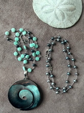 Black Mother of Pearl Necklace Set