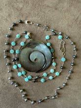 Black Mother of Pearl Necklace Set