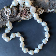 Pearl Necklace with Toggle