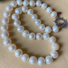 Chunky Pearl Necklace